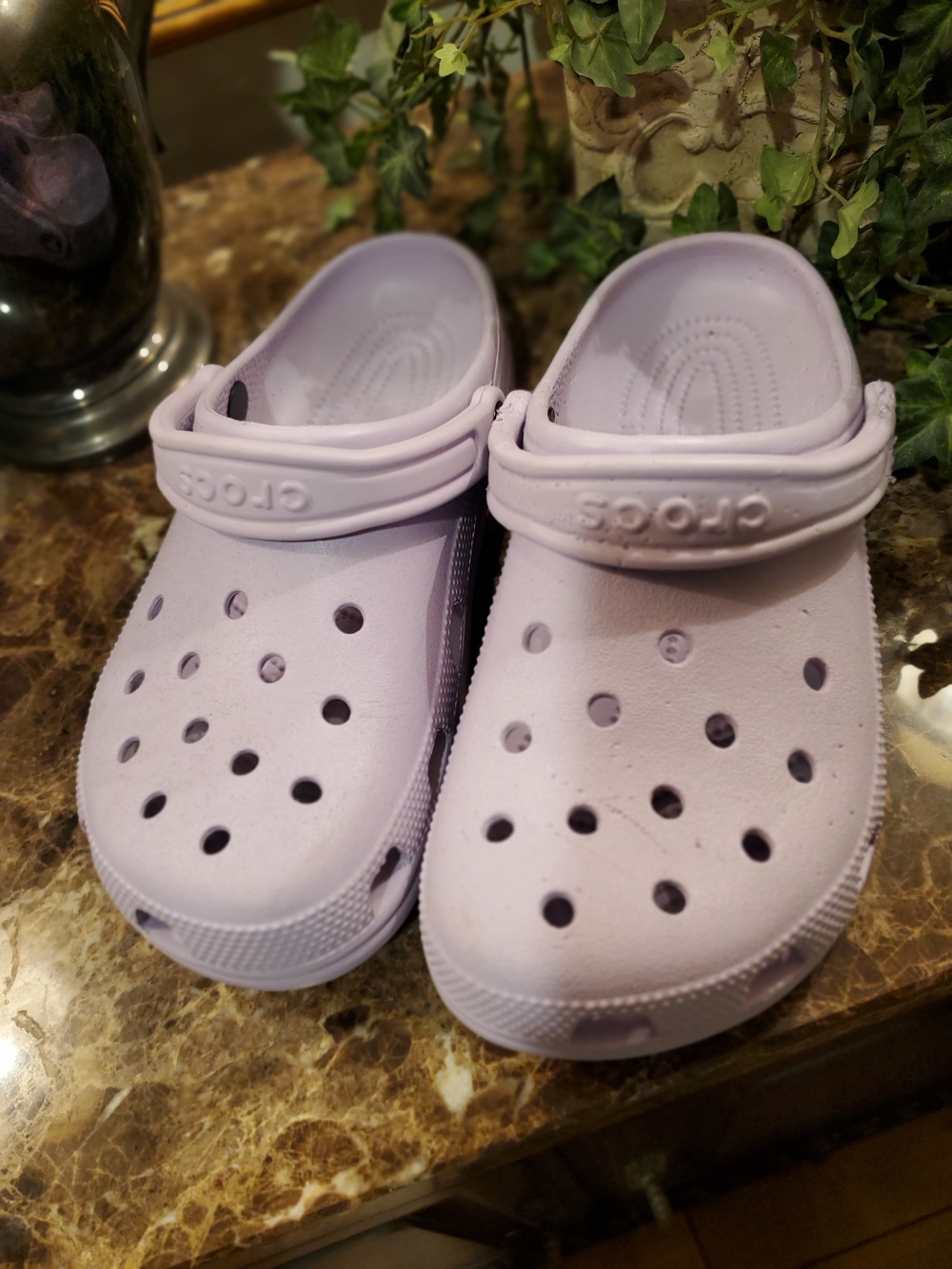 CROCS Women's Clogs in Light Lavender, Size 9